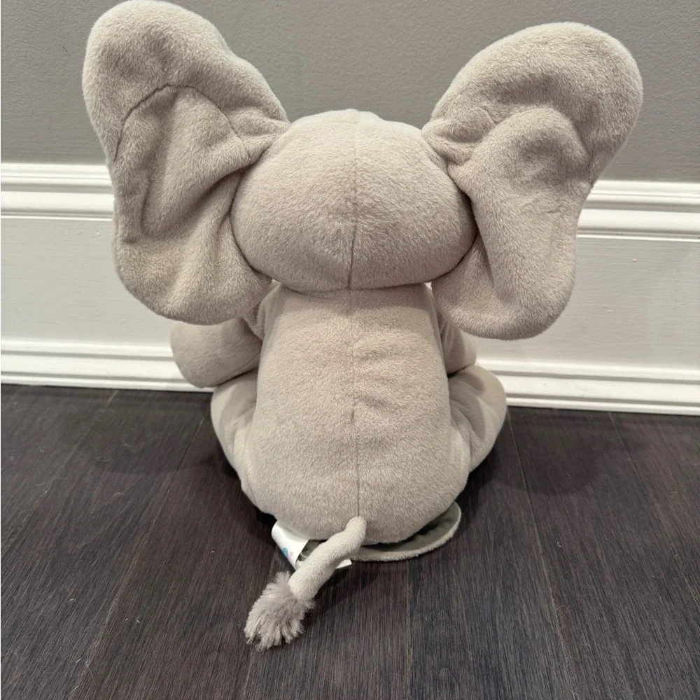 NWOT Gund Baby Toddler Flappy the Elephant Gray Plush Elephant Toy Sings Peekabo